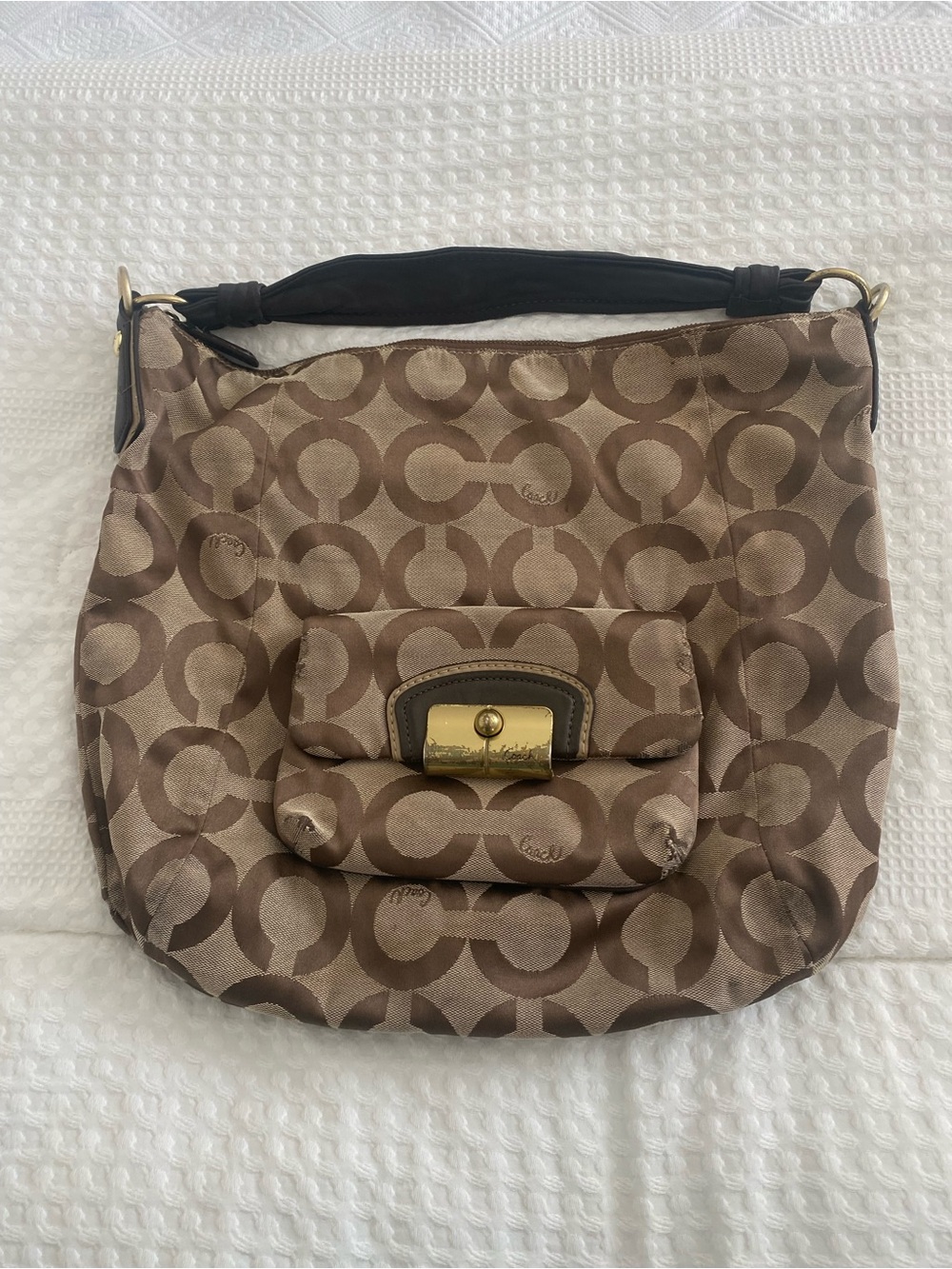 Coach Brown Signature Shoulder
Bag Kristin